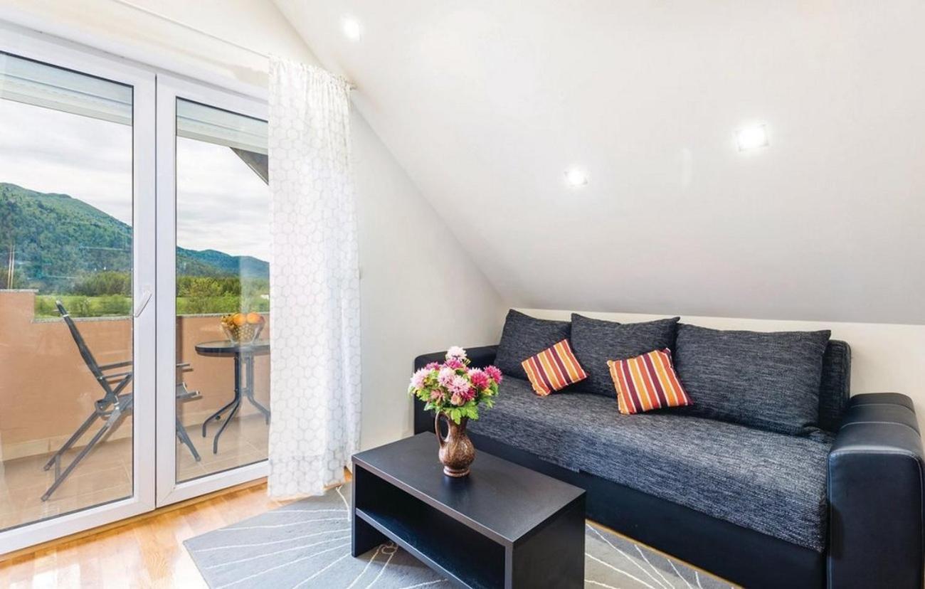 Family friendly apartments with a swimming pool Jasenak, Karlovac - 17501 Bagian luar foto